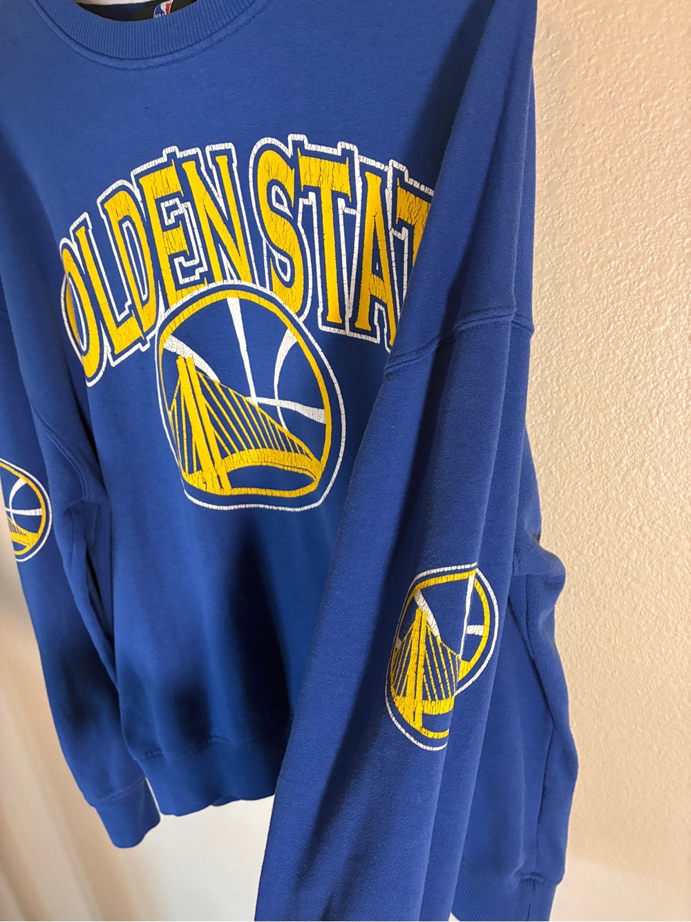 NBA Golden State Warriors Royal Blue Crewneck with Yellow Logo - Picture 2 of 4